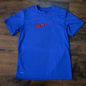 Boys Nike Dri-Fit Short Sleeve Shirt - Size Small, Heather Royal Blue & Red logo